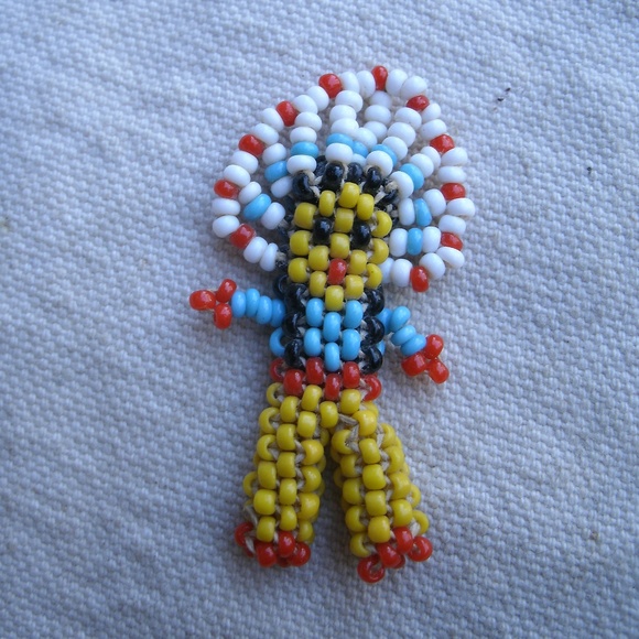 Jewelry - vintage Beaded Indian Chief Pendant